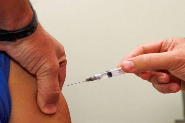 Prevendo 46,5 mil doses, SES alinha estratégia de vacinação contra chikungunya em Dourados e Itaporã