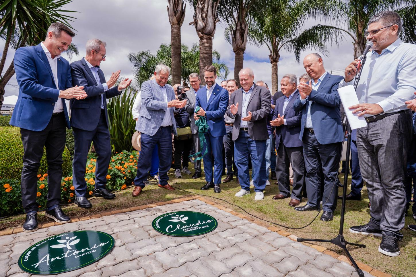 Claudio Bier é eternizado na Calçada da Fama do Agro