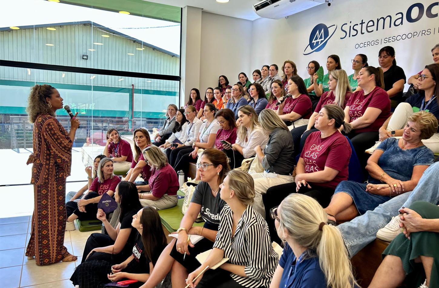 Comitê Elas pelo Coop no RS completa um ano com palestra sobre inclusão e diversidade