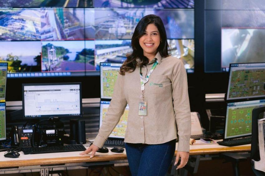 Isabela Cristina da Silva Alves trabalha na Eldorado Brasil