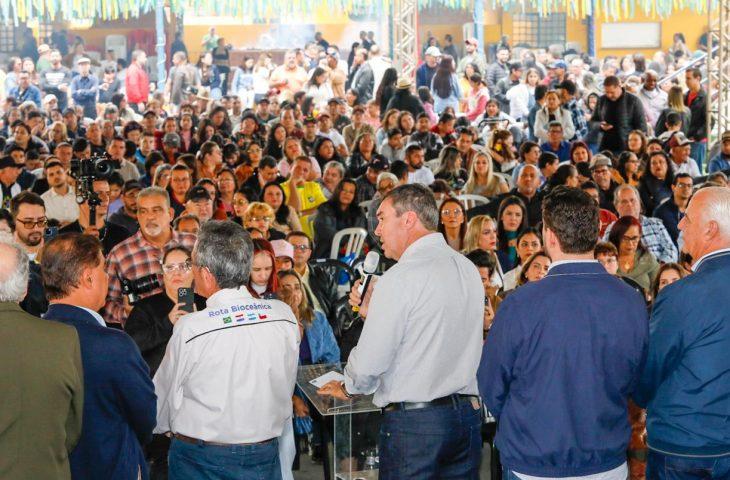 Com entrega de obras de infraestrutura e anúncio de investimentos de mais de R$ 72,9 milhões do Governo de Mato Grosso do Sul, o município de Porto Murtinho comemora 114 anos.